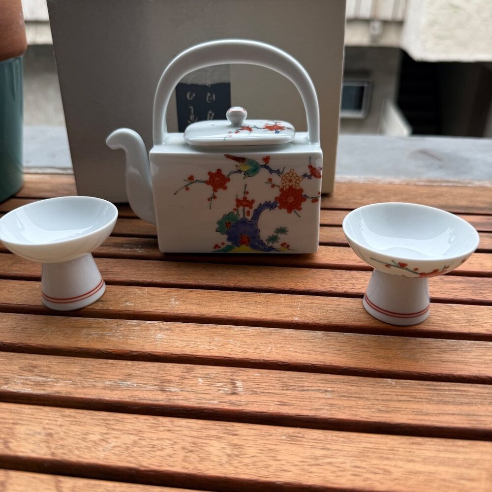 Arita Porcelain Tea Set With Floral Bird Design & Box